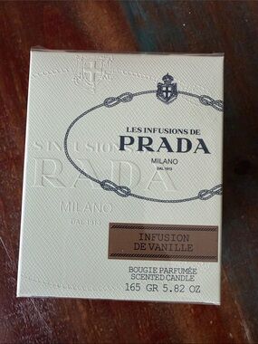 New Prada Les Infusion De Vanille candle